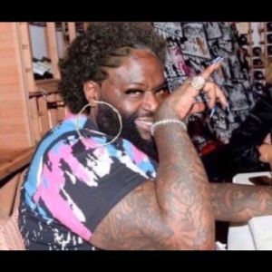 Meet your Posher, Aja